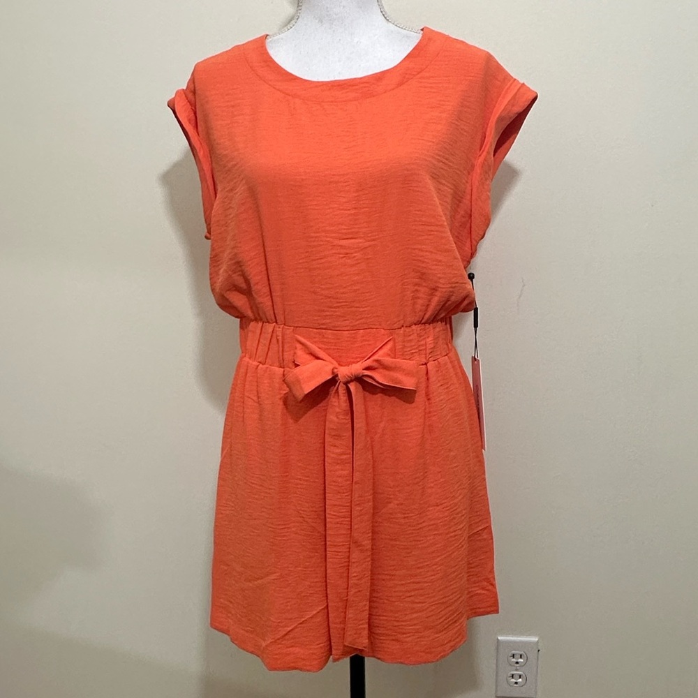 NWT Calvin Klein || Womans orange Romper size 6